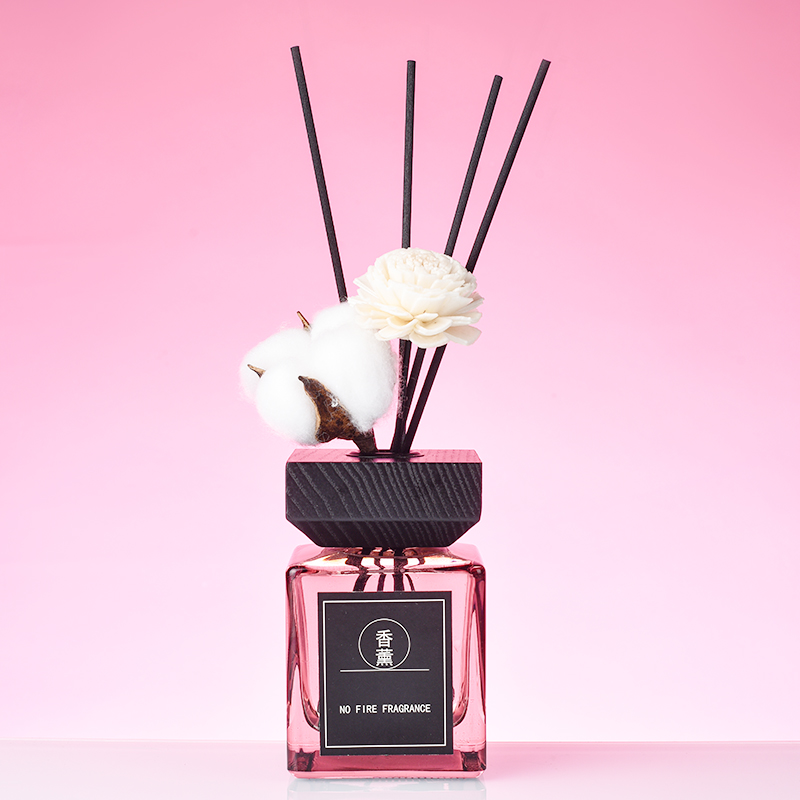 无火香薰的小秘密——天然藤条VS纤维藤条